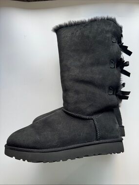 UGGs Bailey Bow Tall II